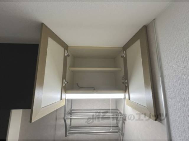 収納　キッチン