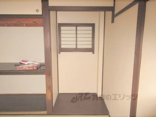 和室　床の間
