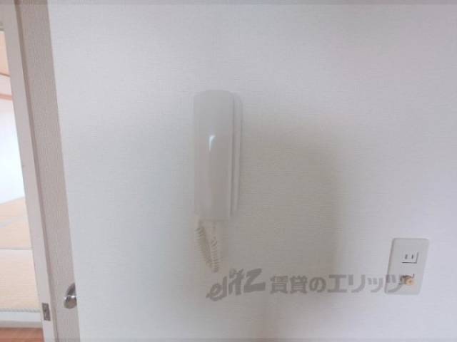 通話式インターホン