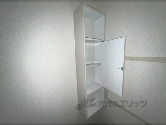 収納　トイレ