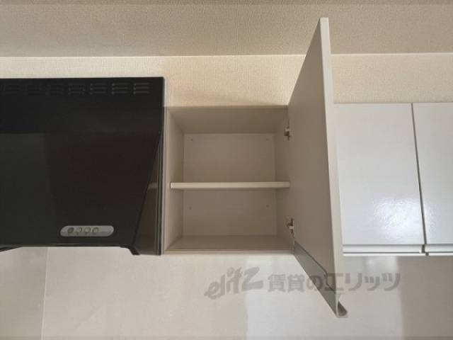 収納　キッチン