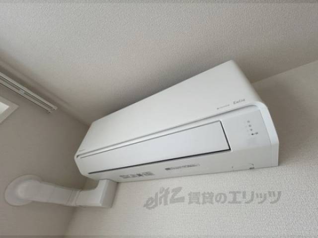 リビング　エアコン