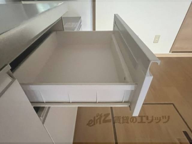 収納　キッチン