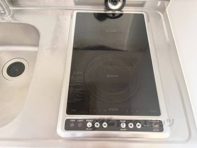 キッチン　コンロ