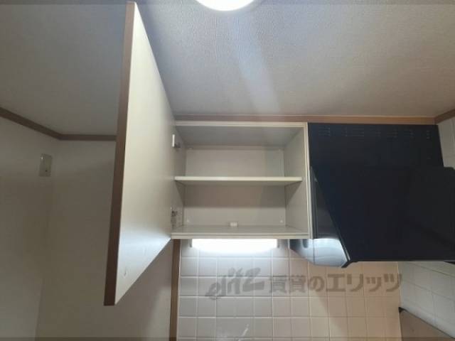 収納　キッチン