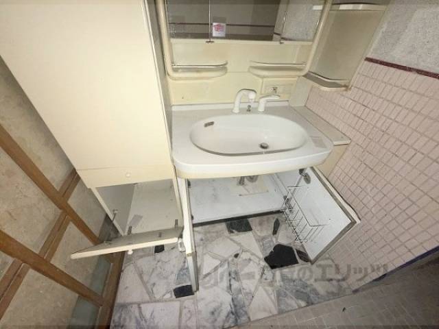 洗面所