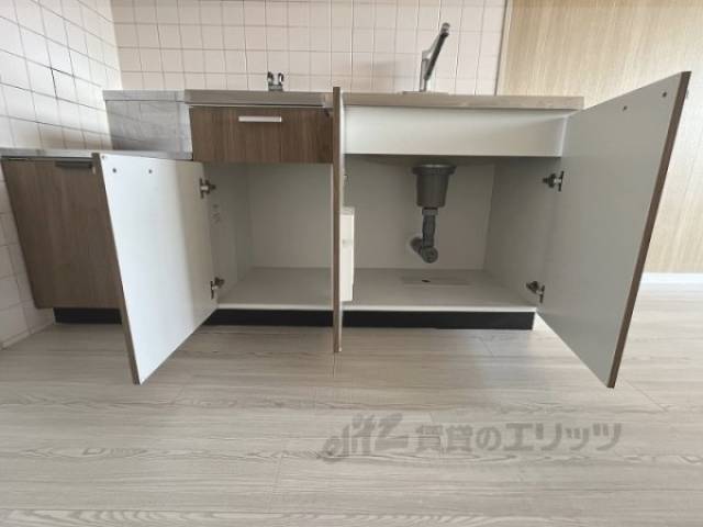 収納　キッチン