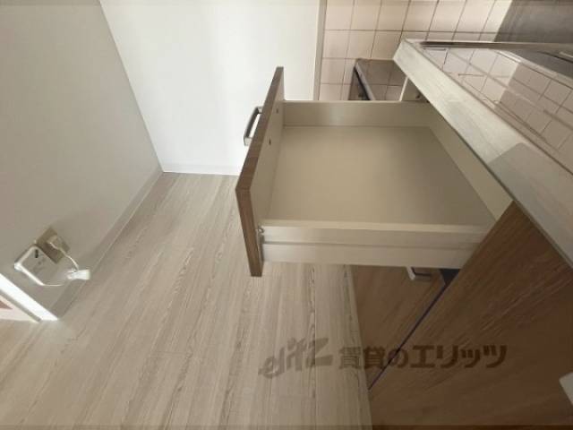 収納　キッチン