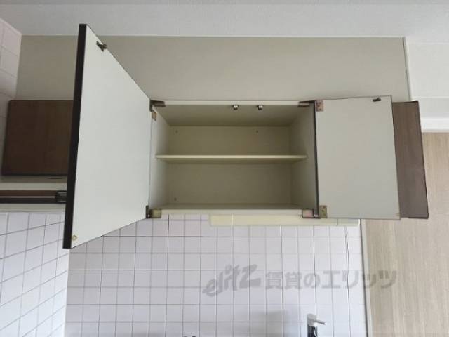 収納　キッチン