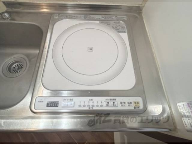 キッチン　コンロ