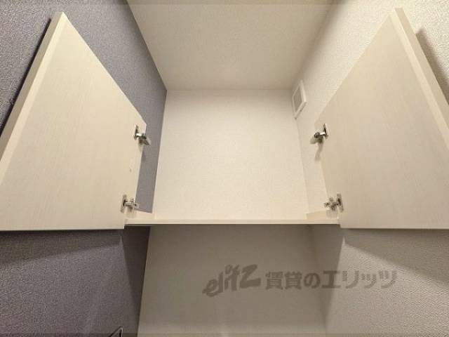 トイレ　収納