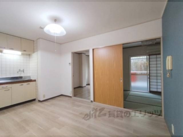 キッチン　ダイニング