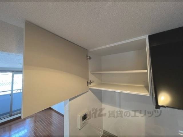 収納　キッチン