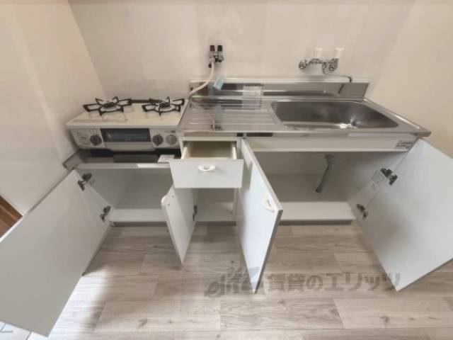 キッチン　下部収納