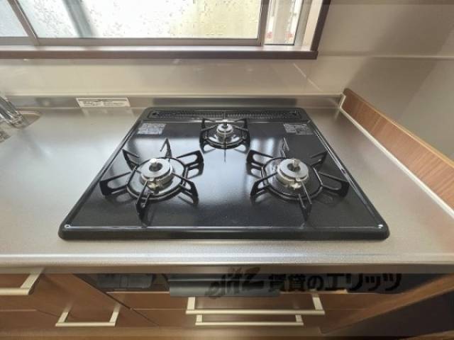 キッチン　コンロ