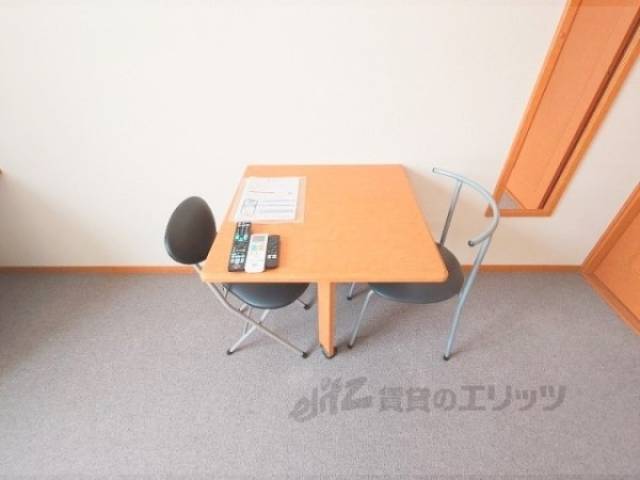 テーブル