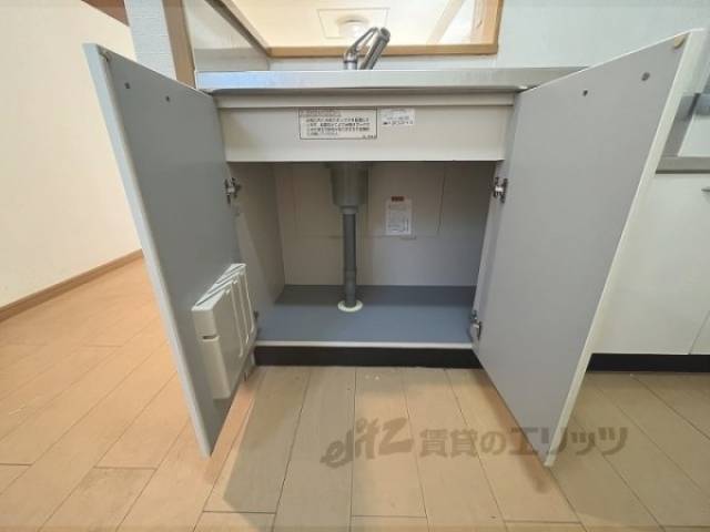 収納　キッチン