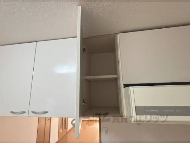収納　キッチン