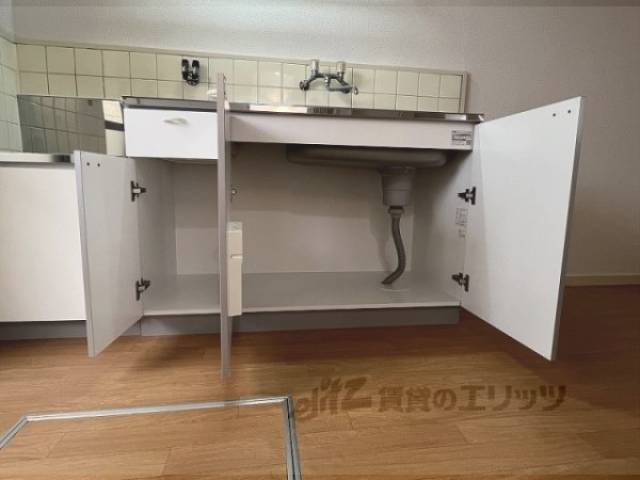 収納　キッチン