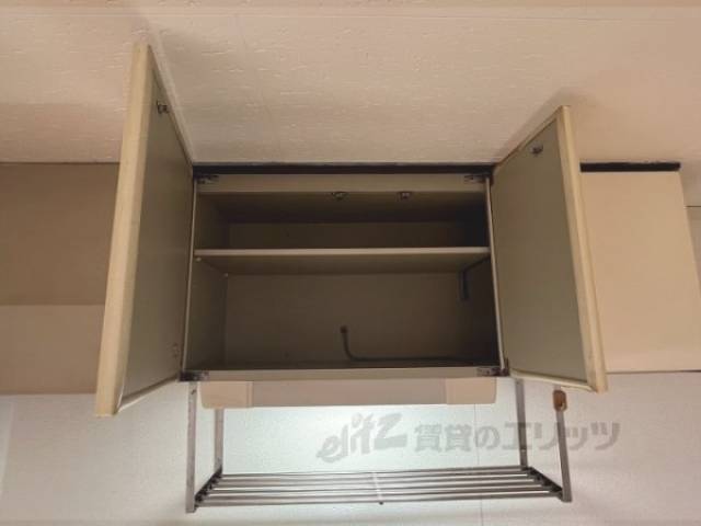 収納　キッチン