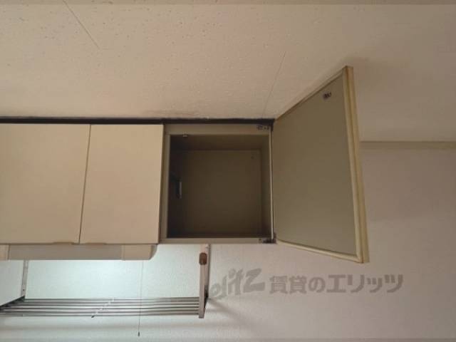 収納　キッチン