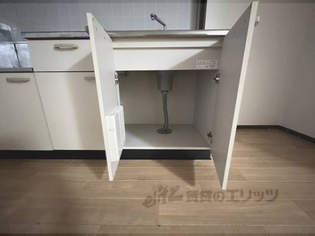 収納　キッチン