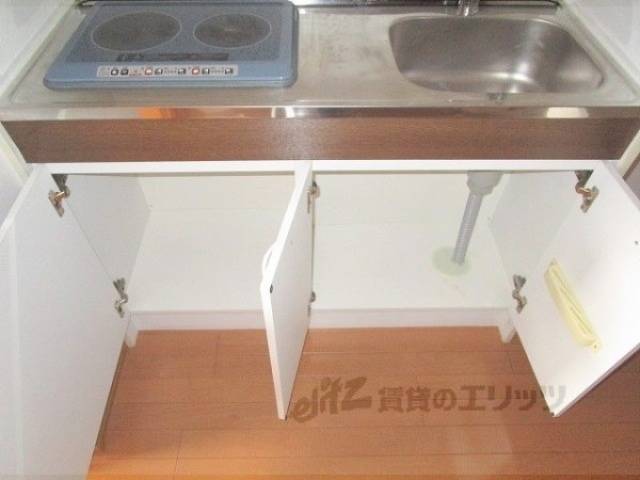 キッチン　収納