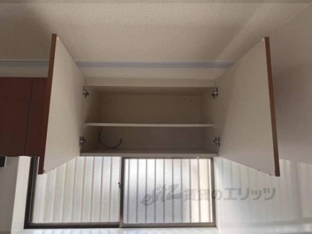 収納　キッチン