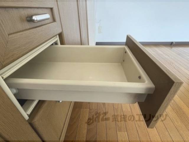 収納　キッチン