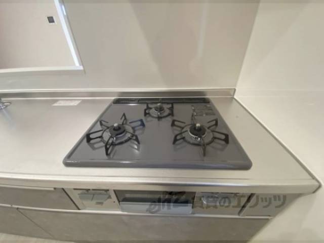 キッチン　3口