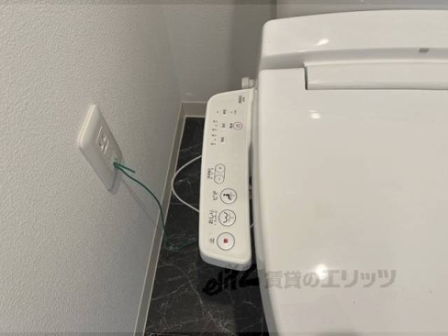 トイレ　ウォシュレット