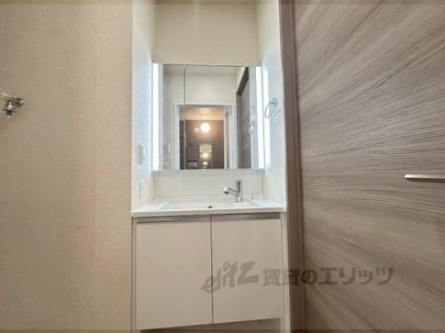 洗面所　独立洗面台