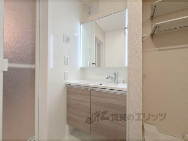 洗面所　独立洗面台