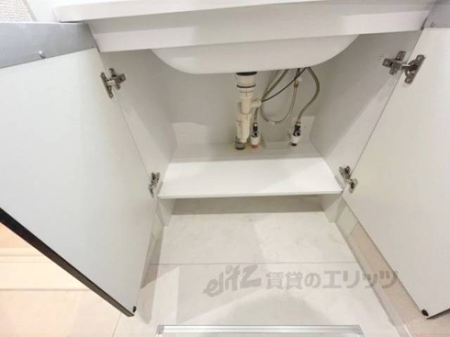 洗面所　洗面所下収納