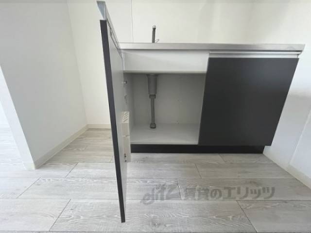 収納　キッチン