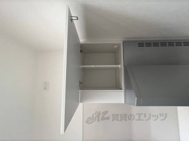 収納　キッチン