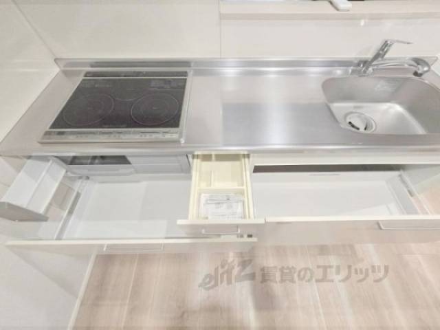 キッチン　収納