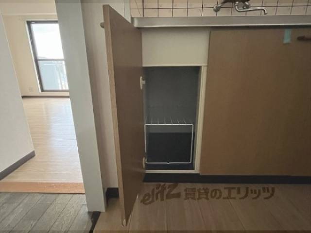 収納　キッチン