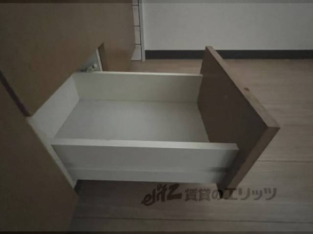 収納　キッチン