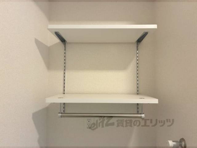 洗濯機置場　上部収納