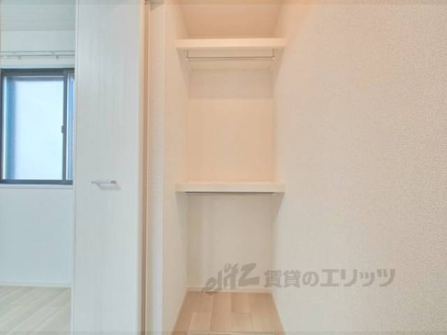 収納　ウォークインクローゼット