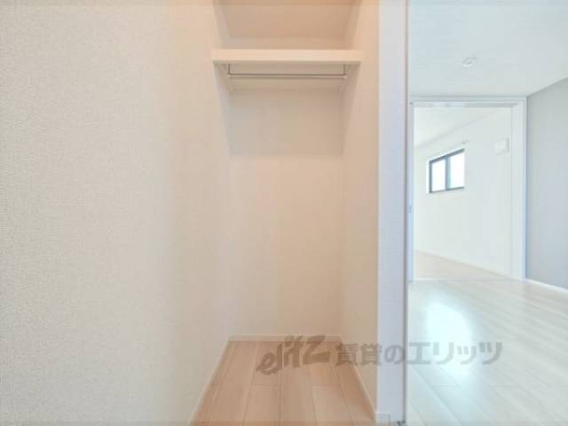 収納　ウォークインクローゼット