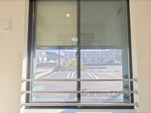 ベランダシャッター