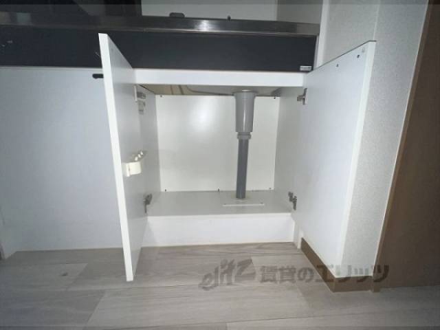 収納　キッチン