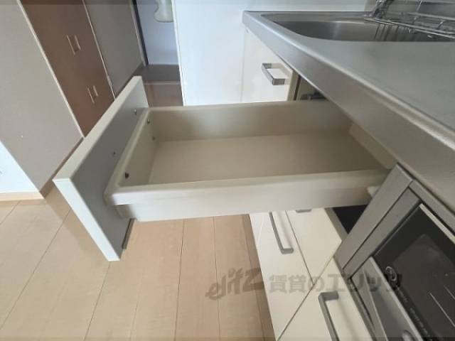 収納　キッチン