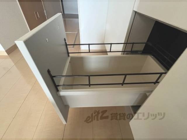 収納　キッチン