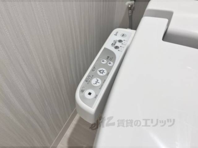 トイレ　ウォシュレット