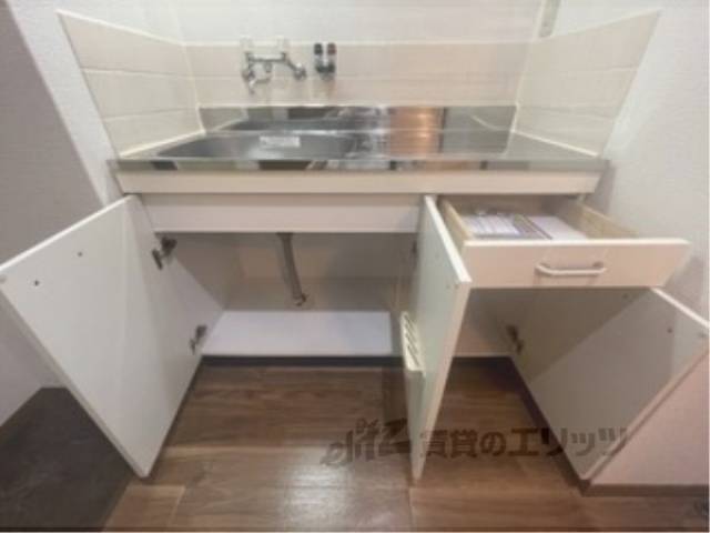 キッチン　収納