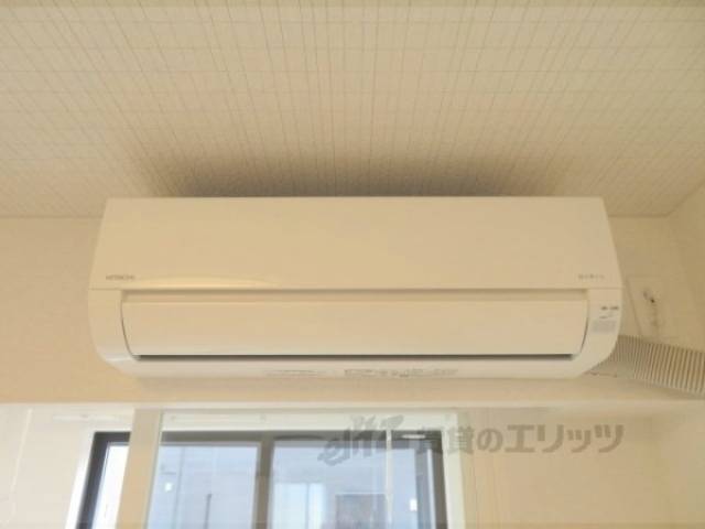 リビングエアコン