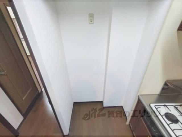 冷蔵庫置場